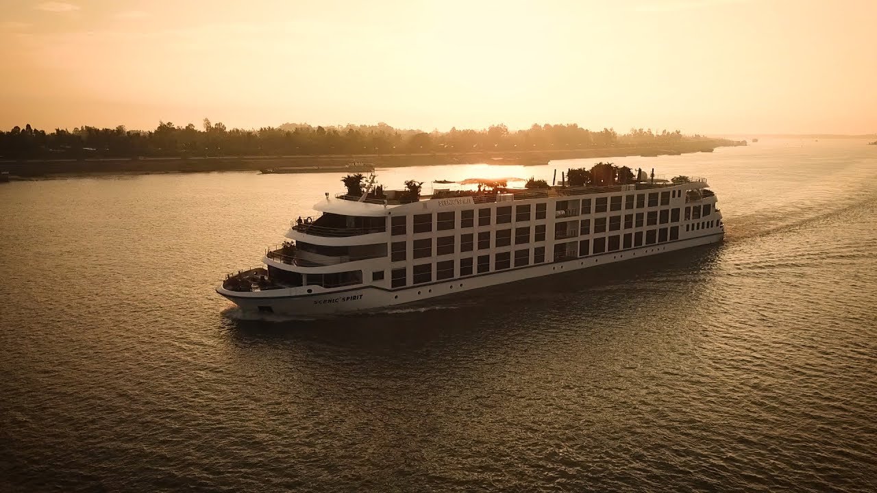 Scenic-Tours-Spirit3 | AardvarkCompare.com