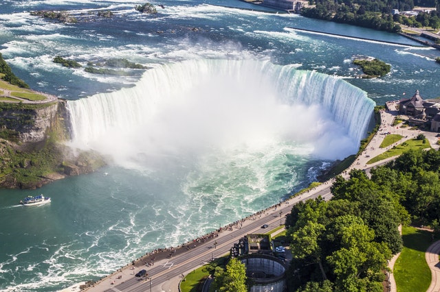 Pearl-Sea-Cruises-Niagra | AardvarkCompare.com