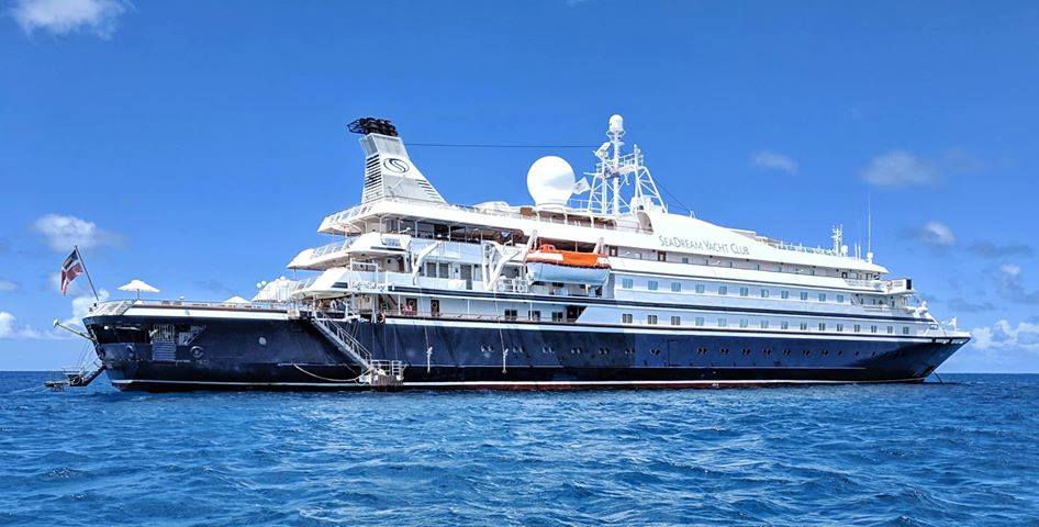 Sea-Dream-Yacht-Club-WaterLevel | AardvarkCompare.com